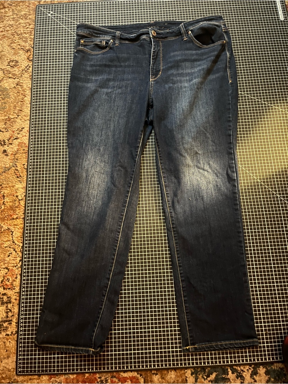 Seven7 Women's Straight Leg Jeans in Dark Indigo